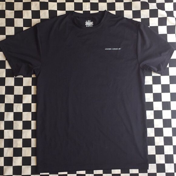 Under armour tee shirt  - Picture 2 of 3